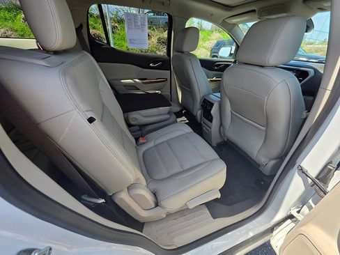Used 2019 GMC Acadia Denali w/ Technology Package AWD/4WD image 20