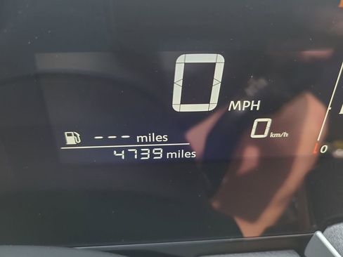 Certified 2025 Nissan Kicks SV image 27