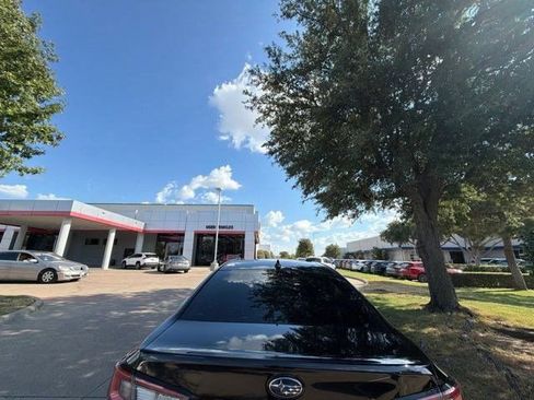 Used 2023 Subaru Legacy Premium AWD/4WD image 6