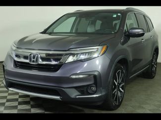 Used 2019 Honda Pilot Touring video 1