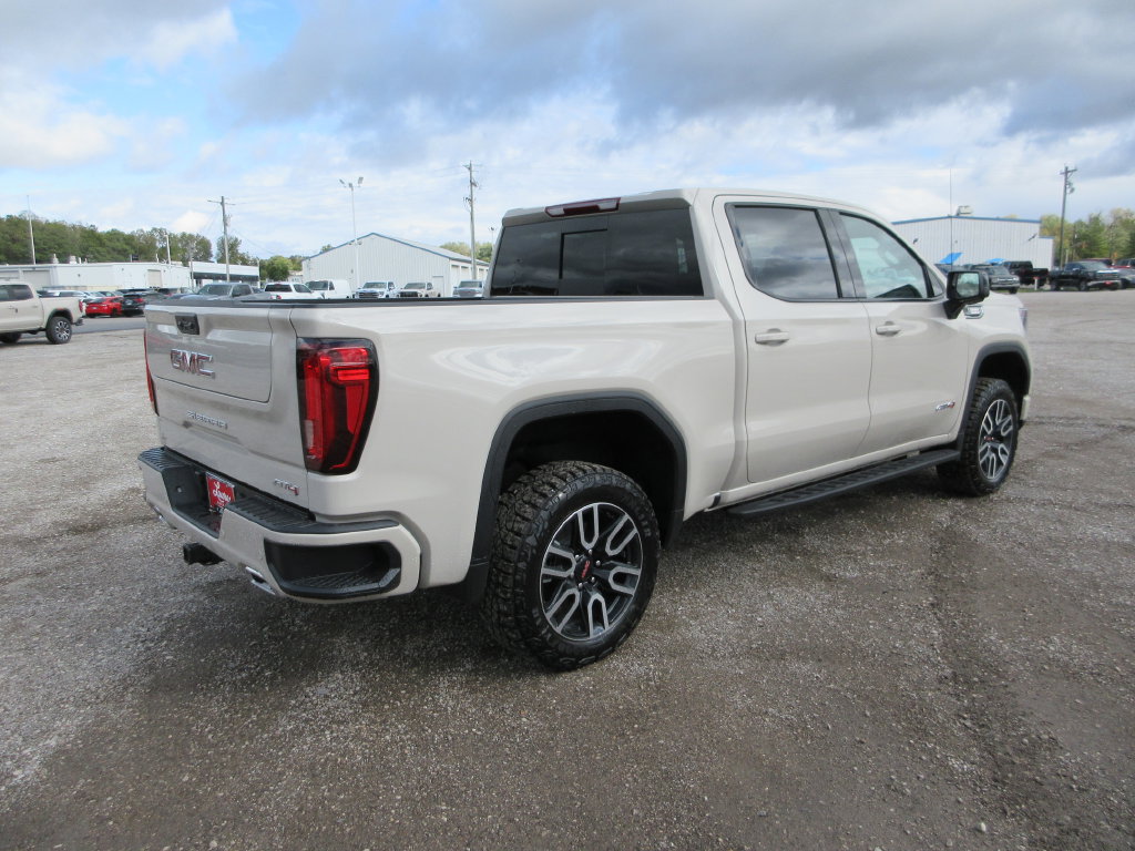 New 2026 GMC Sierra 1500 AT4 w/ AT4 Premium Package AWD/4WD image 4