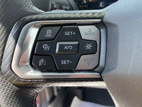 Used 2025 Ford Mustang GT Premium RWD image 18