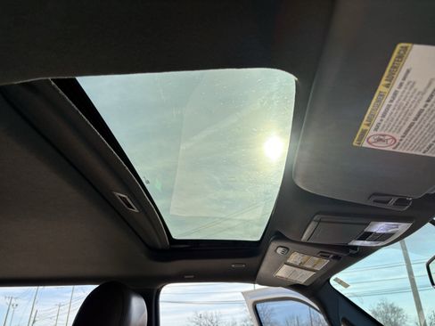 Used 2014 Ford F250 Platinum w/ FX4 Off-Road Package image 18