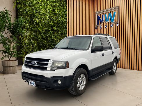 Used 2015 Ford Expedition XL AWD/4WD image 3