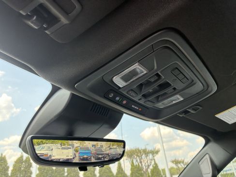 New 2026 Chevrolet Silverado 1500 High Country w/ High Country Premium Package AWD/4WD image 40