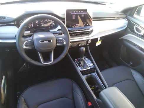 New 2026 Jeep Compass Limited AWD/4WD image 12