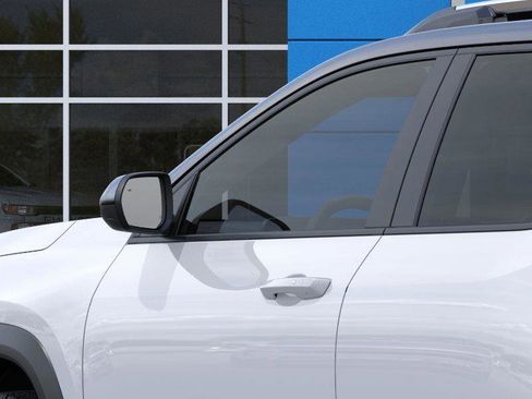 New 2026 Chevrolet Equinox LT w/ Convenience Package II image 12