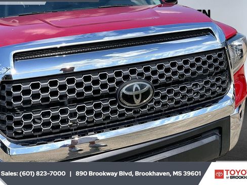 Used 2021 Toyota Tundra SR5 w/ SR5 Leather Package RWD image 21