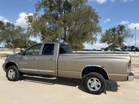 Used 2006 Dodge Ram 2500 Truck Laramie AWD/4WD image 22