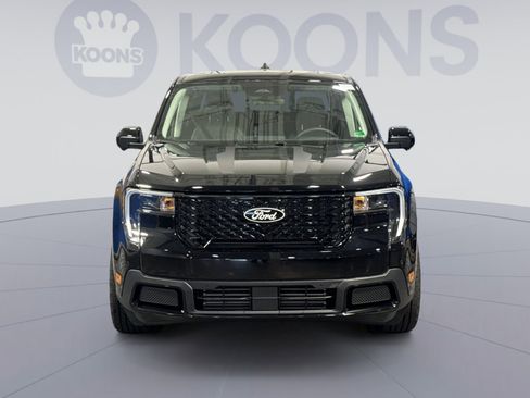 New 2025 Ford Maverick Lariat w/ Black Appearance Package image 11