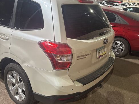 Used 2015 Subaru Forester 2.5i w/ Alloy Wheel Package image 5