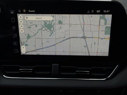 New 2026 Chevrolet Equinox RS w/ Convenience Package III FWD image 14