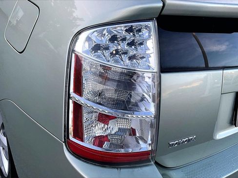 Used 2007 Toyota Prius Touring image 22