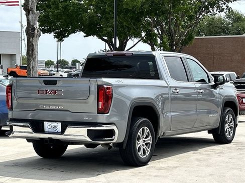 Used 2025 GMC Sierra 1500 SLT image 4