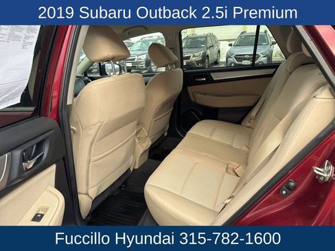 Used 2019 Subaru Outback 2.5i Premium image 33