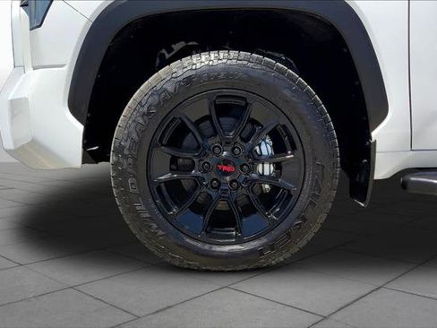 Certified 2025 Toyota Tundra Limited w/ TRD Off-Road Package AWD/4WD image 11
