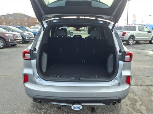 Used 2023 Ford Escape ST-Line Select w/ Tech Pack #2 image 9