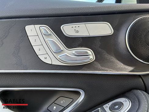 Used 2017 Mercedes-Benz C 300 Sedan image 13
