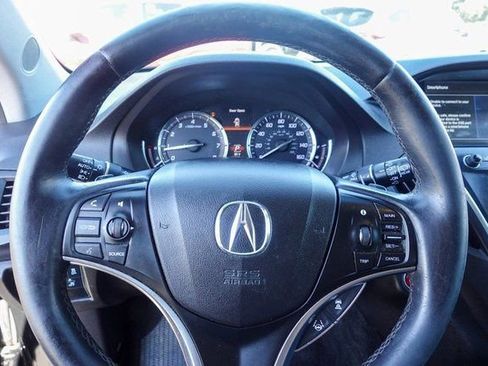 Used 2018 Acura MDX FWD image 12