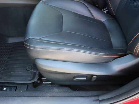 Used 2018 Subaru Crosstrek 2.0i Limited AWD/4WD image 13