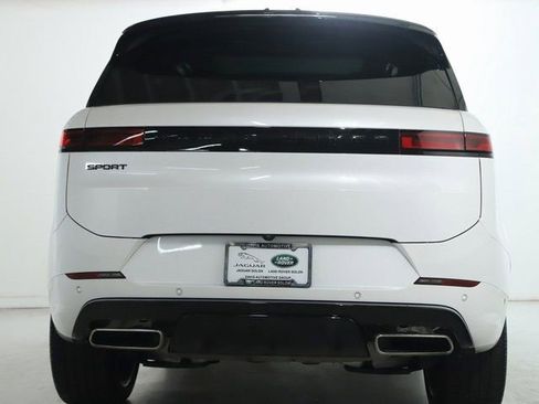 Used 2025 Land Rover Range Rover Sport Dynamic SE image 7