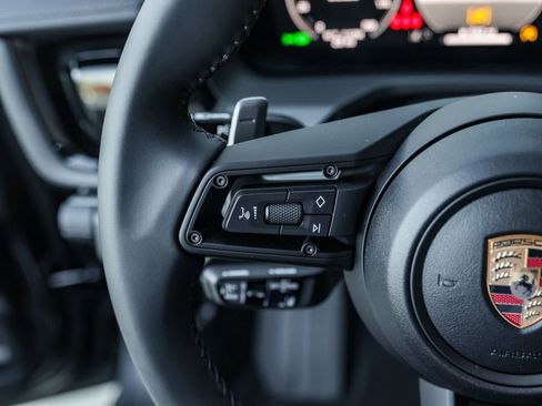 New 2026 Porsche Panamera RWD image 21