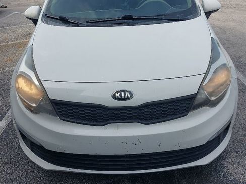 Used 2017 Kia Rio LX FWD image 2