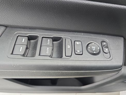 Certified 2024 Honda CR-V EX image 24