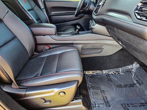 Used 2025 Dodge Durango R/T image 43