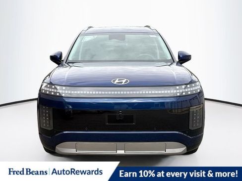 New 2026 Hyundai Ioniq 9 SEL image 2