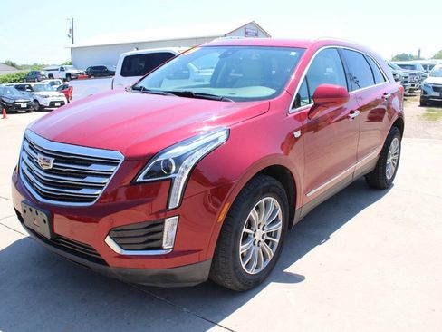 Used 2019 Cadillac XT5 Luxury AWD/4WD image 2