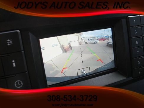 Used 2022 Ford F250 XL w/ Power Equipment Group image 17