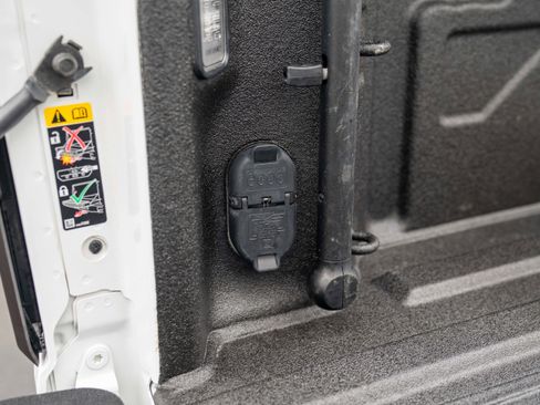 Used 2024 GMC Sierra 3500 Denali w/ Denali Reserve Package image 45