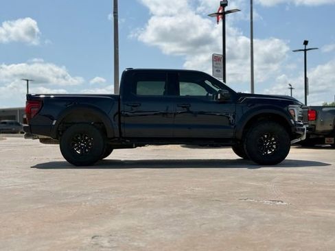 Used 2024 Ford F150 Raptor AWD/4WD image 8