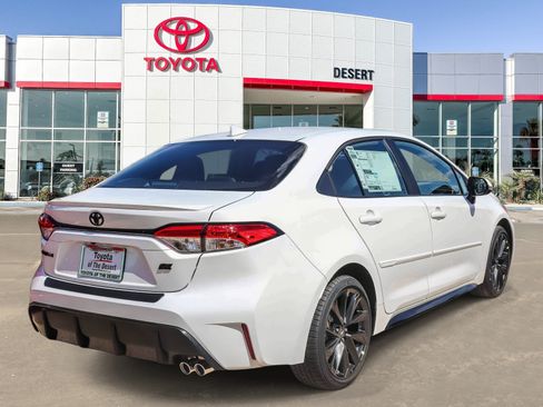 New 2026 Toyota Corolla SE w/ SE Package FWD image 7