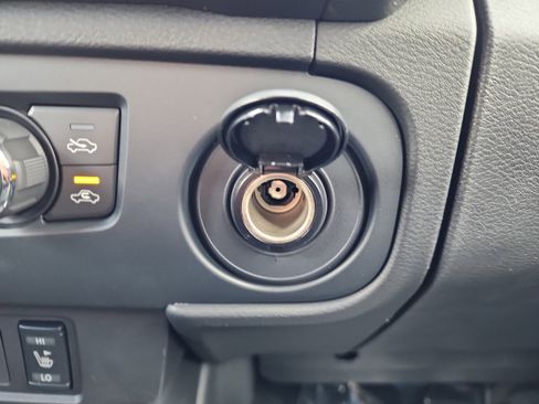 New 2026 Nissan Frontier SV image 17