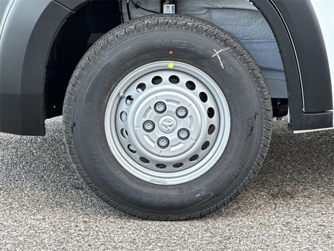 New 2026 RAM ProMaster 2500 image 8
