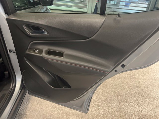 Used 2023 Chevrolet Equinox RS AWD/4WD image 15