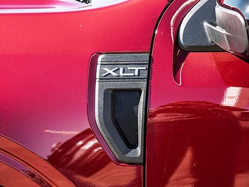 New 2026 Ford Maverick XLT w/ Equipment Group 301A image 17