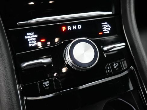 Used 2023 Jeep Grand Cherokee L Summit w/ High Altitude Package AWD/4WD image 22