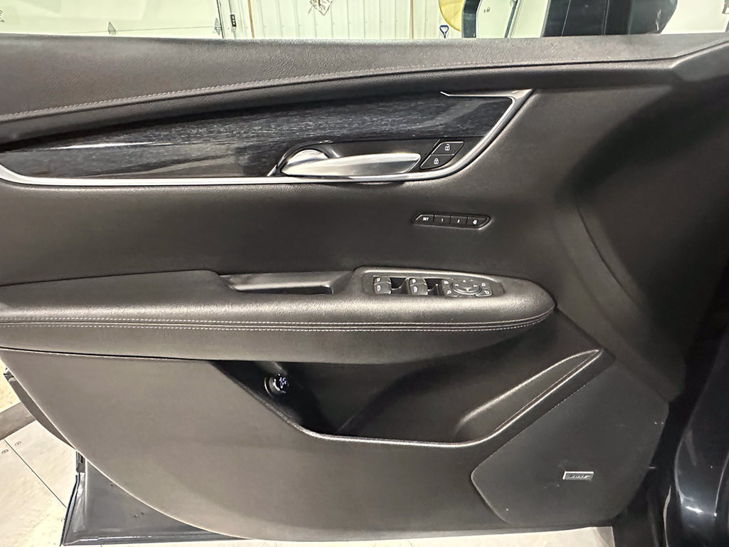 Used 2020 Cadillac XT5 Premium Luxury AWD/4WD image 20