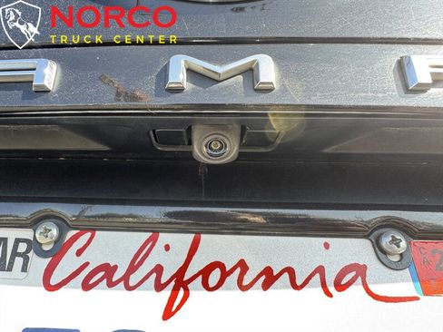 Used 2020 Toyota Camry SE image 10