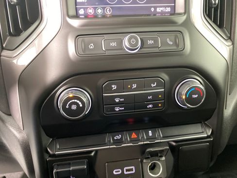 Used 2021 Chevrolet Silverado 1500 Custom w/ Custom Max Trailering Package image 19