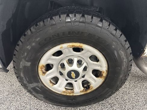 Used 2012 Chevrolet Silverado 3500 W/T w/ Snow Plow Prep Package image 15