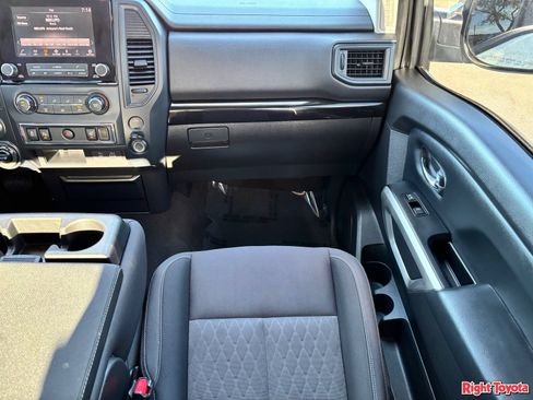 Used 2023 Nissan Titan SV AWD/4WD image 18