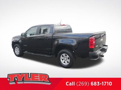 Used 2018 Chevrolet Colorado W/T w/ WT Convenience Package image 5