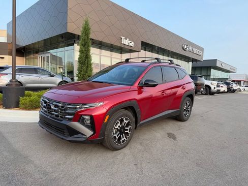 Certified 2025 Hyundai Tucson XRT FWD image 2
