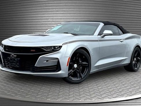 Used 2019 Chevrolet Camaro SS RWD image 1