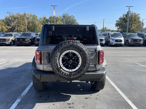 New 2025 Ford Bronco Badlands w/ Sasquatch Package image 7