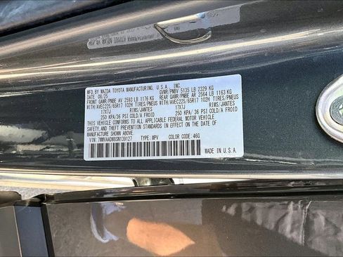 Certified 2025 MAZDA CX-50 AWD 2.5 Hybrid w/ Premium Pkg image 17